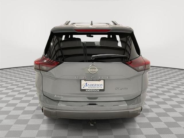 Photo of 2024 Boulder Gray Metallic Nissan Rogue