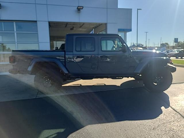 Photo of 2021 Sting-Gray Clearcoat Jeep Gladiator