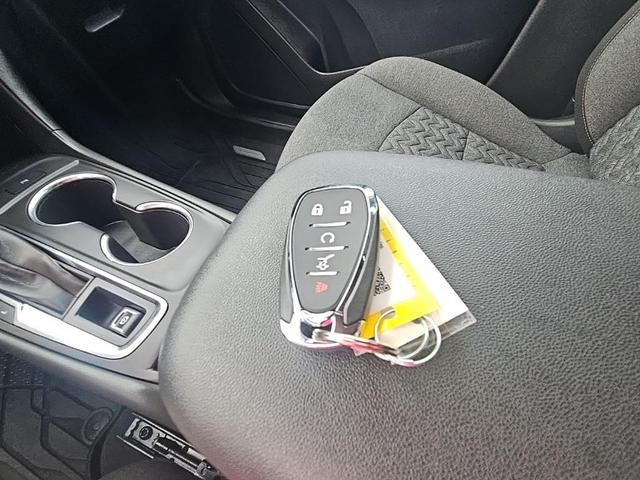 Photo of 2023 Sterling Gray Metallic Chevrolet Equinox