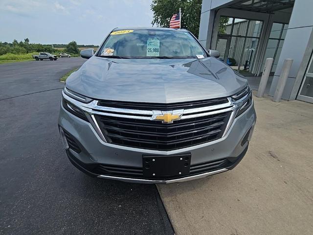 Photo of 2023 Sterling Gray Metallic Chevrolet Equinox