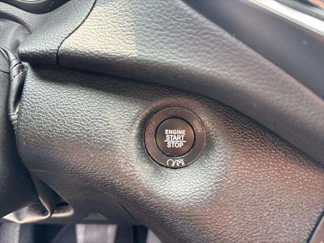 Photo of 2021 Velvet Red Pearlcoat Jeep Cherokee