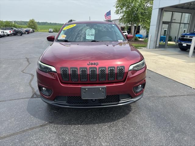 Photo of 2021 Velvet Red Pearlcoat Jeep Cherokee