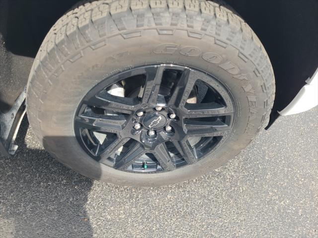 Photo of 2023 Summit White Chevrolet Silverado 1500