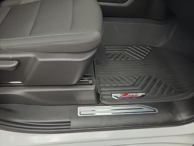 Photo of 2023 Summit White Chevrolet Silverado 1500