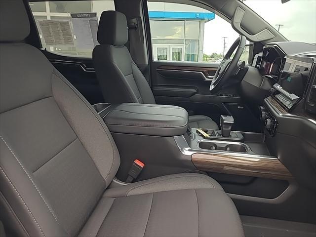 Photo of 2023 Summit White Chevrolet Silverado 1500