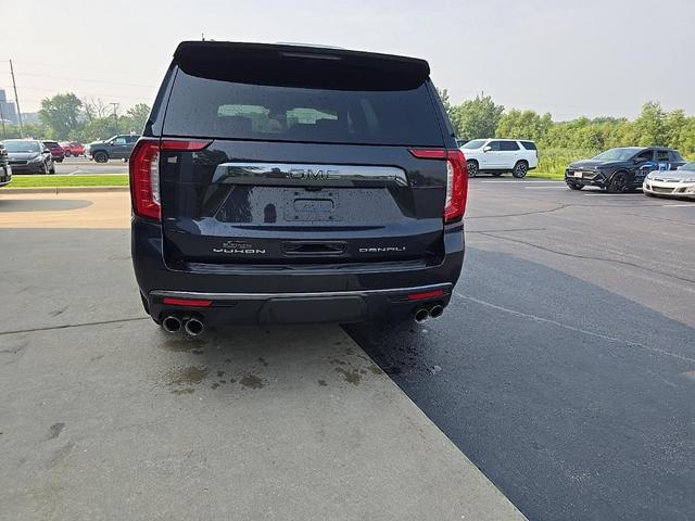 Photo of 2023 Titanium Rush Metallic GMC Yukon