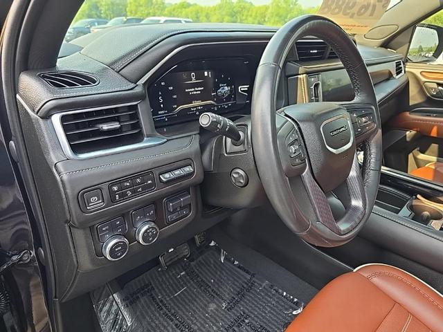 Photo of 2023 Titanium Rush Metallic GMC Yukon