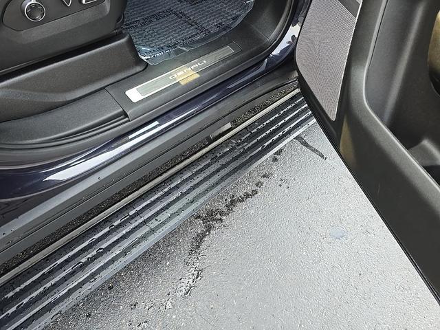 Photo of 2023 Titanium Rush Metallic GMC Yukon