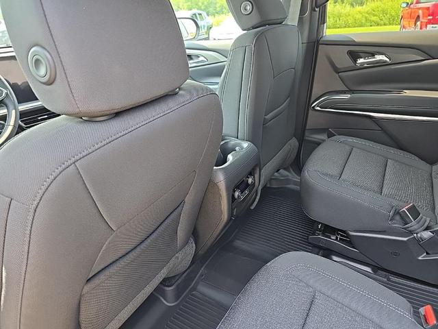 Photo of 2026 Radiant Red Tintcoat Chevrolet Traverse