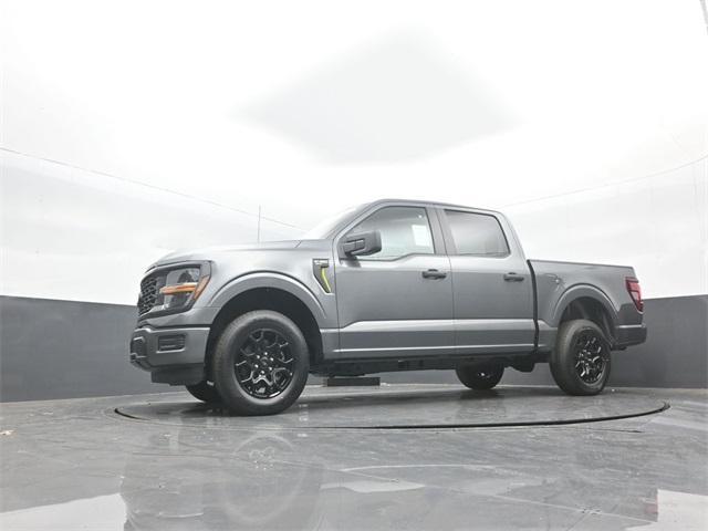 Photo of 2025 Gray Metallic Ford F-150