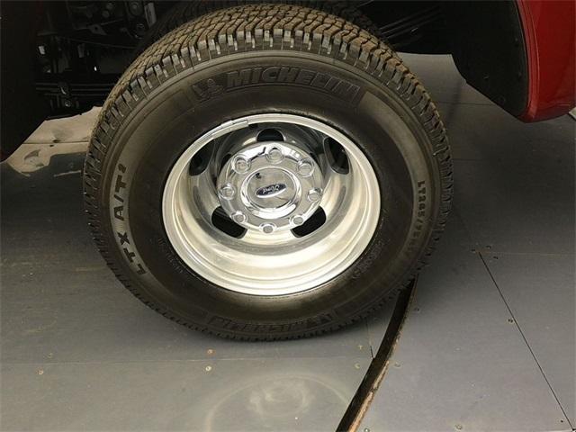 Photo of 2025 Ruby Red Metallic Ford F-350