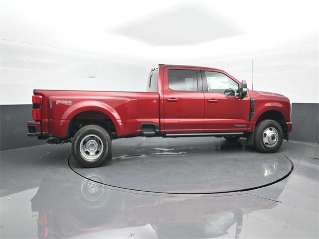 Photo of 2025 Ruby Red Metallic Ford F-350
