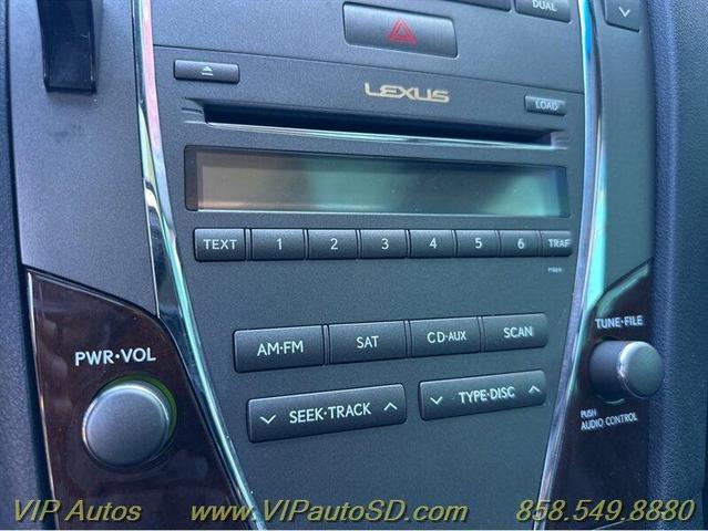 Photo of 2011 Silver Lexus ES 350