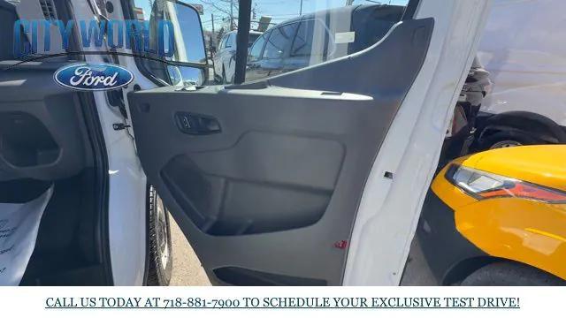 Photo of 2023 Oxford White Ford Transit-350