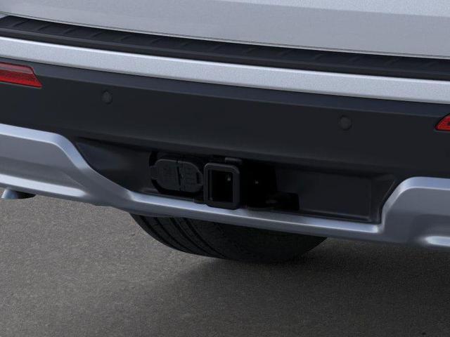 Photo of 2025 Space White Metallic Ford Explorer