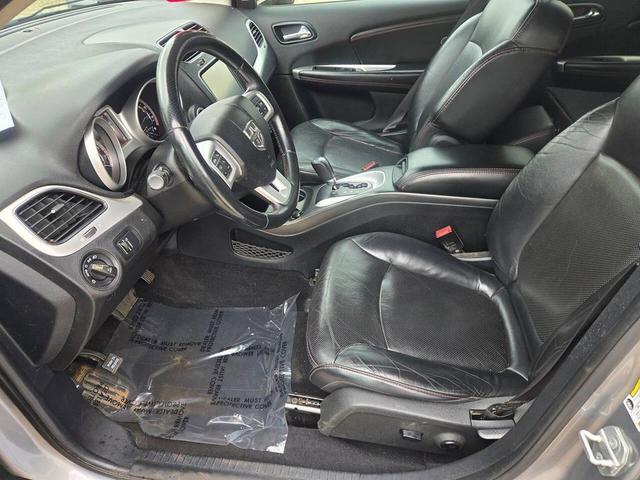Photo of 2015 Billet Silver Metallic Clear Coat Dodge Journey