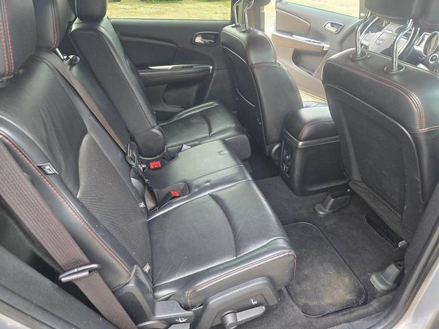 Photo of 2015 Billet Silver Metallic Clear Coat Dodge Journey