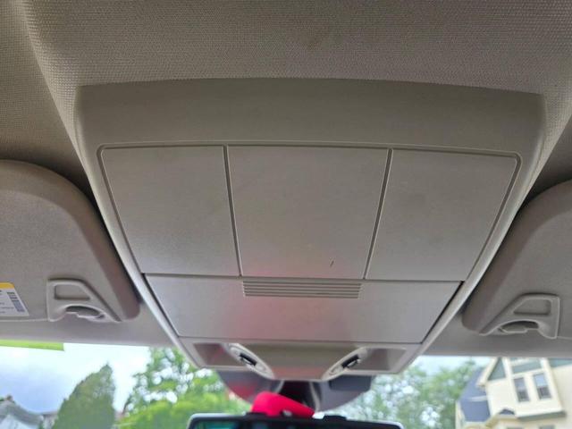 Photo of 2015 Billet Silver Metallic Clear Coat Dodge Journey