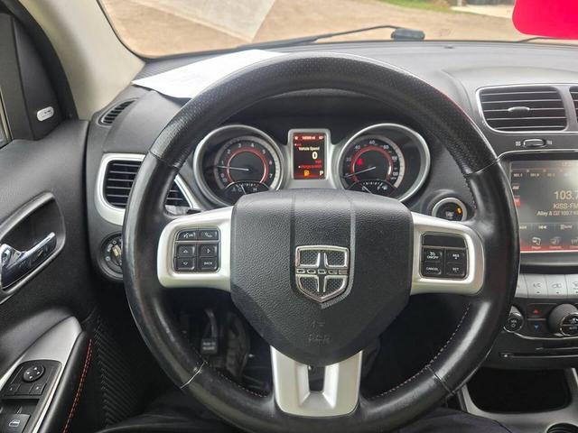 Photo of 2015 Billet Silver Metallic Clear Coat Dodge Journey