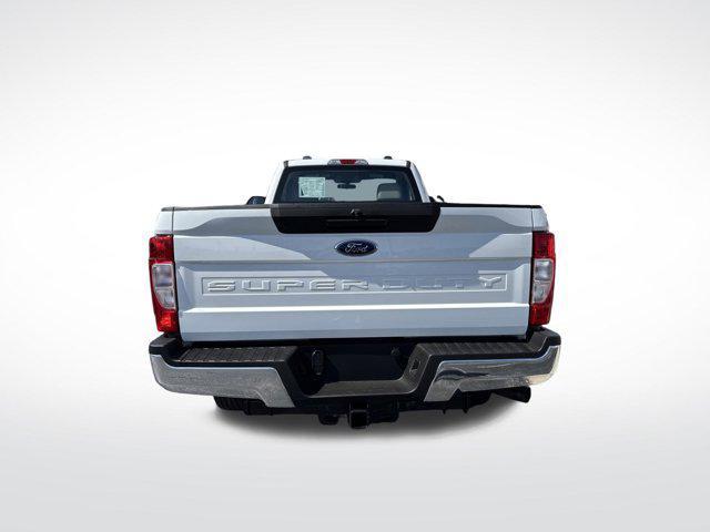 Photo of 2021 Oxford White Ford F-250