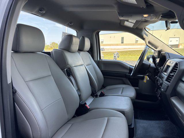 Photo of 2021 Oxford White Ford F-250