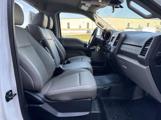 Photo of 2021 Oxford White Ford F-250