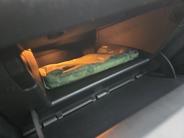 Photo of 2020 Velvet Red Pearlcoat Jeep Cherokee