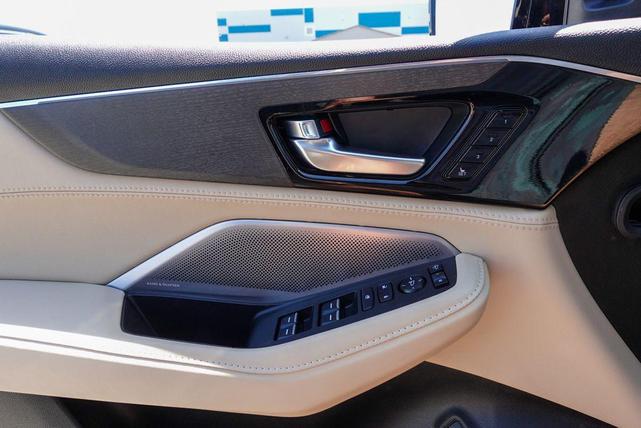 Photo of 2025 Majestic Acura MDX