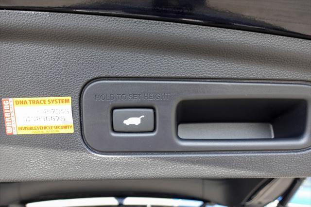 Photo of 2025 Majestic Acura MDX
