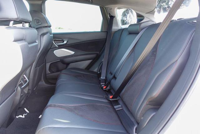Photo of 2025 Platinum White Pearl Acura RDX