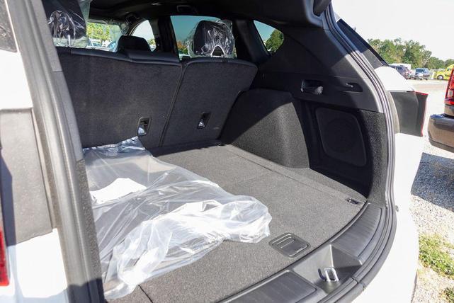 Photo of 2025 Platinum White Pearl Acura RDX