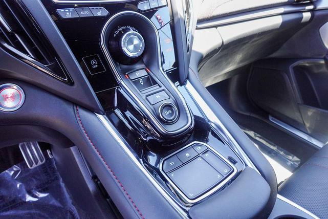 Photo of 2025 Platinum White Acura RDX