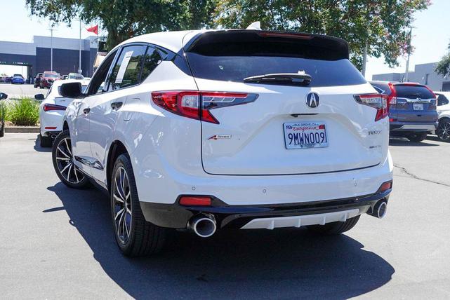 Photo of 2025 Platinum White Acura RDX
