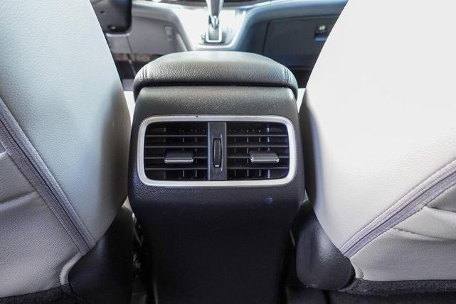 Photo of 2016 Urban Titanium Metallic Honda CR-V