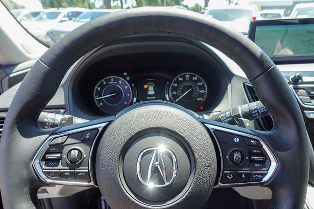 Photo of 2025 Crystal Black Acura RDX