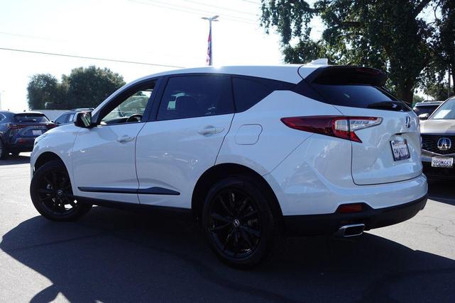 Photo of 2025 Platinum White Acura RDX