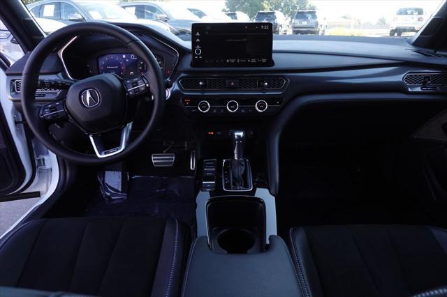 Photo of 2024 Platinum White Pearl Acura Integra
