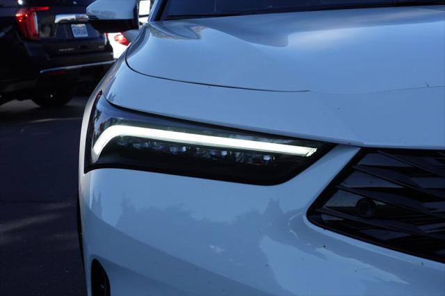 Photo of 2024 Platinum White Pearl Acura Integra