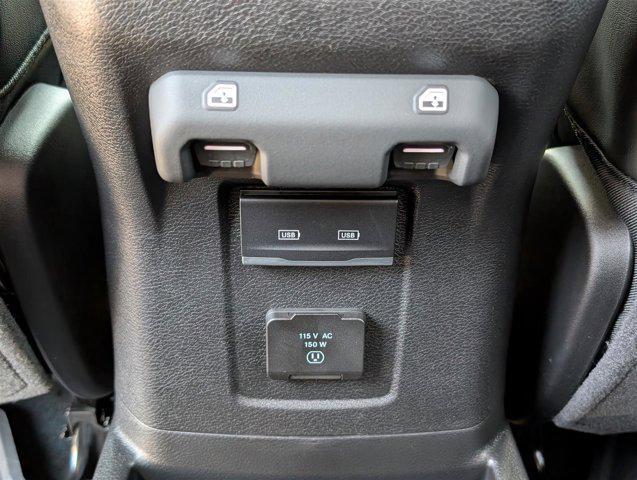 Photo of 2025 Granite Crystal Metallic Clearcoat Jeep Wrangler