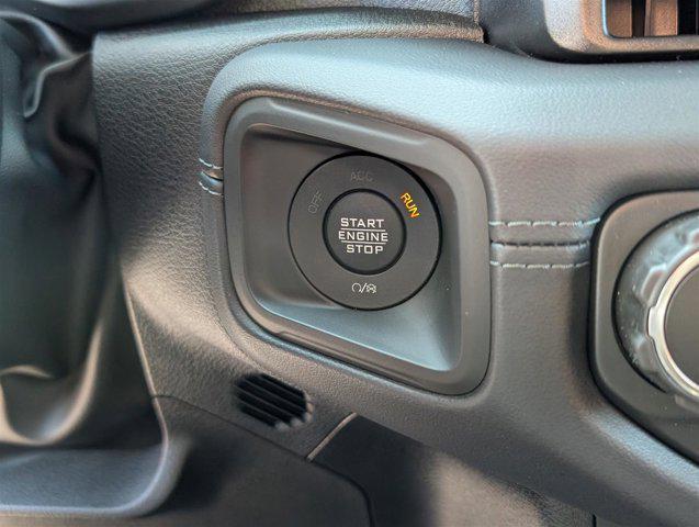 Photo of 2025 Granite Crystal Metallic Clearcoat Jeep Wrangler