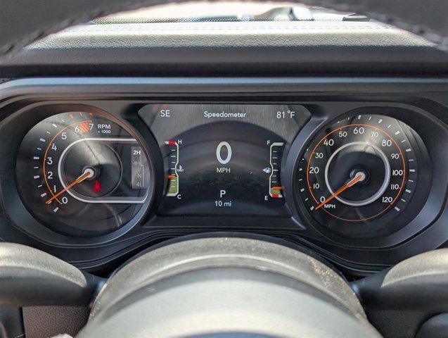 Photo of 2025 Granite Crystal Metallic Clearcoat Jeep Wrangler