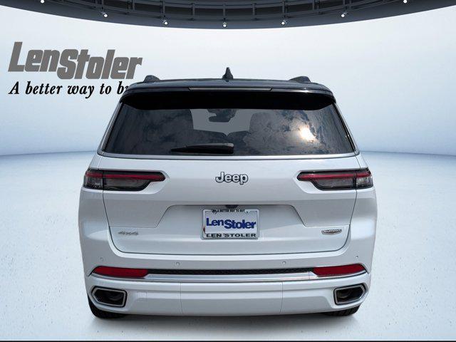 Photo of 2025 Bright White Clearcoat Jeep Grand Cherokee L
