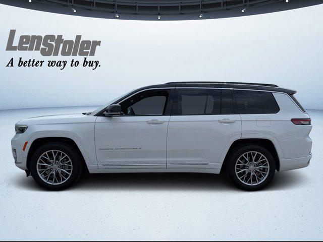 Photo of 2025 Bright White Clearcoat Jeep Grand Cherokee L