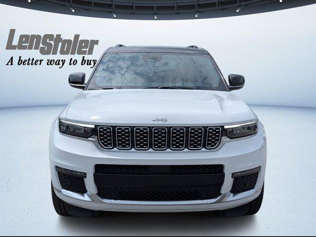 Photo of 2025 Bright White Clearcoat Jeep Grand Cherokee L