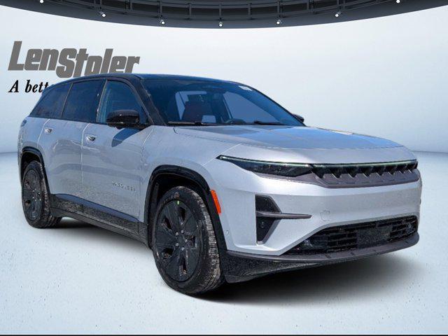Photo of 2025 Silver Zynith Clearcoat Jeep Wagoneer S