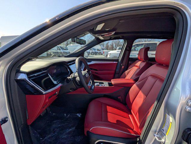 Photo of 2025 Silver Zynith Clearcoat Jeep Wagoneer S