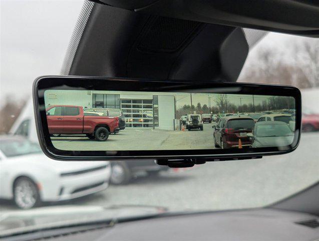 Photo of 2025 Baltic Gray Metallic Clearcoat Jeep Grand Cherokee L