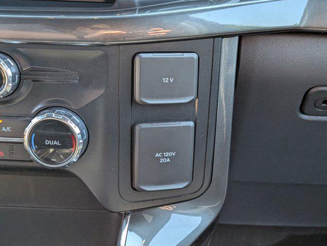 Photo of 2022 Agate Black Metallic Ford F-150