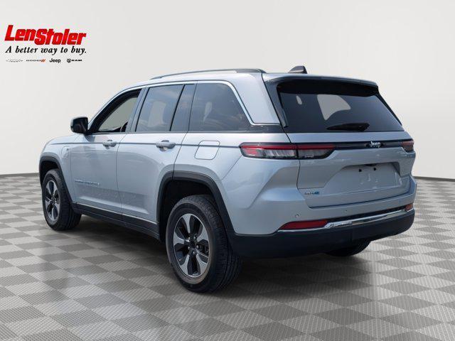 Photo of 2023 Silver Zynith Jeep Grand Cherokee 4xe