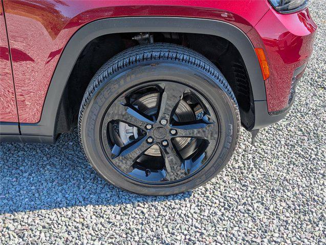 Photo of 2024 Velvet Red Pearlcoat Jeep Grand Cherokee L